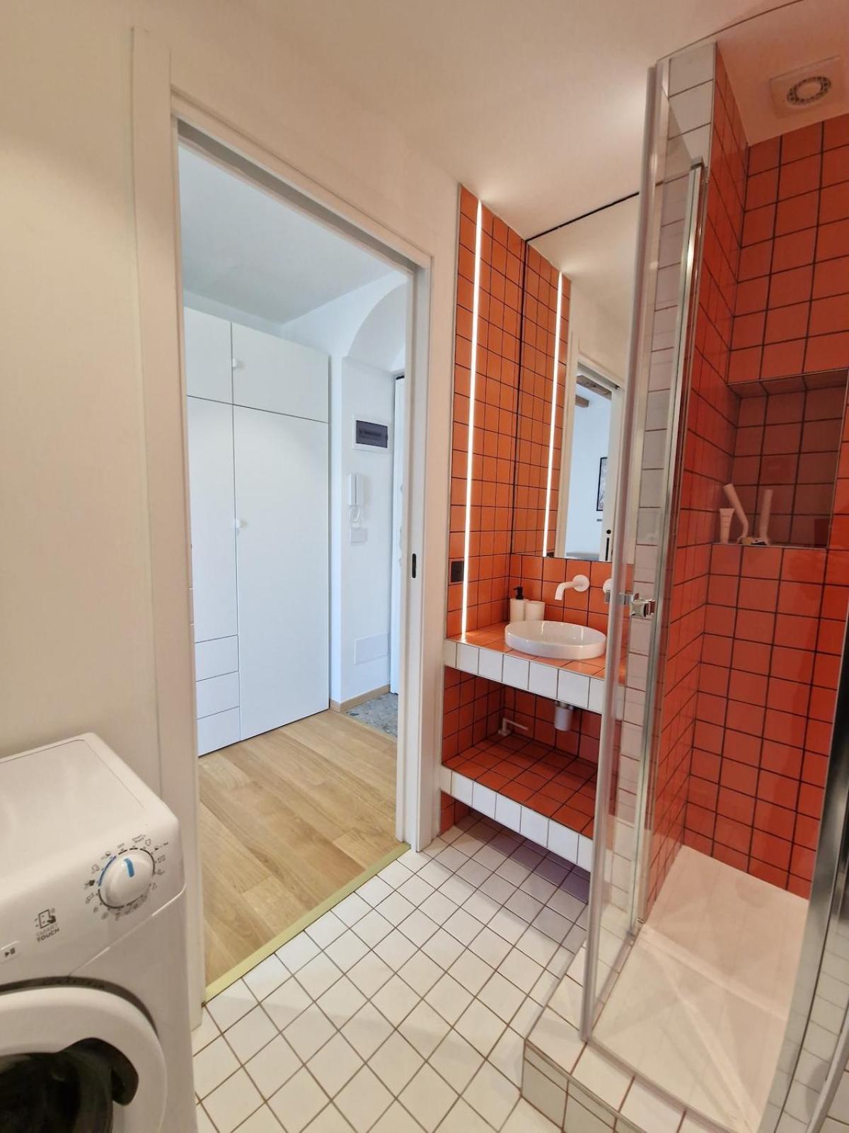Camparino Apartment, 10 Min From The Duomo,