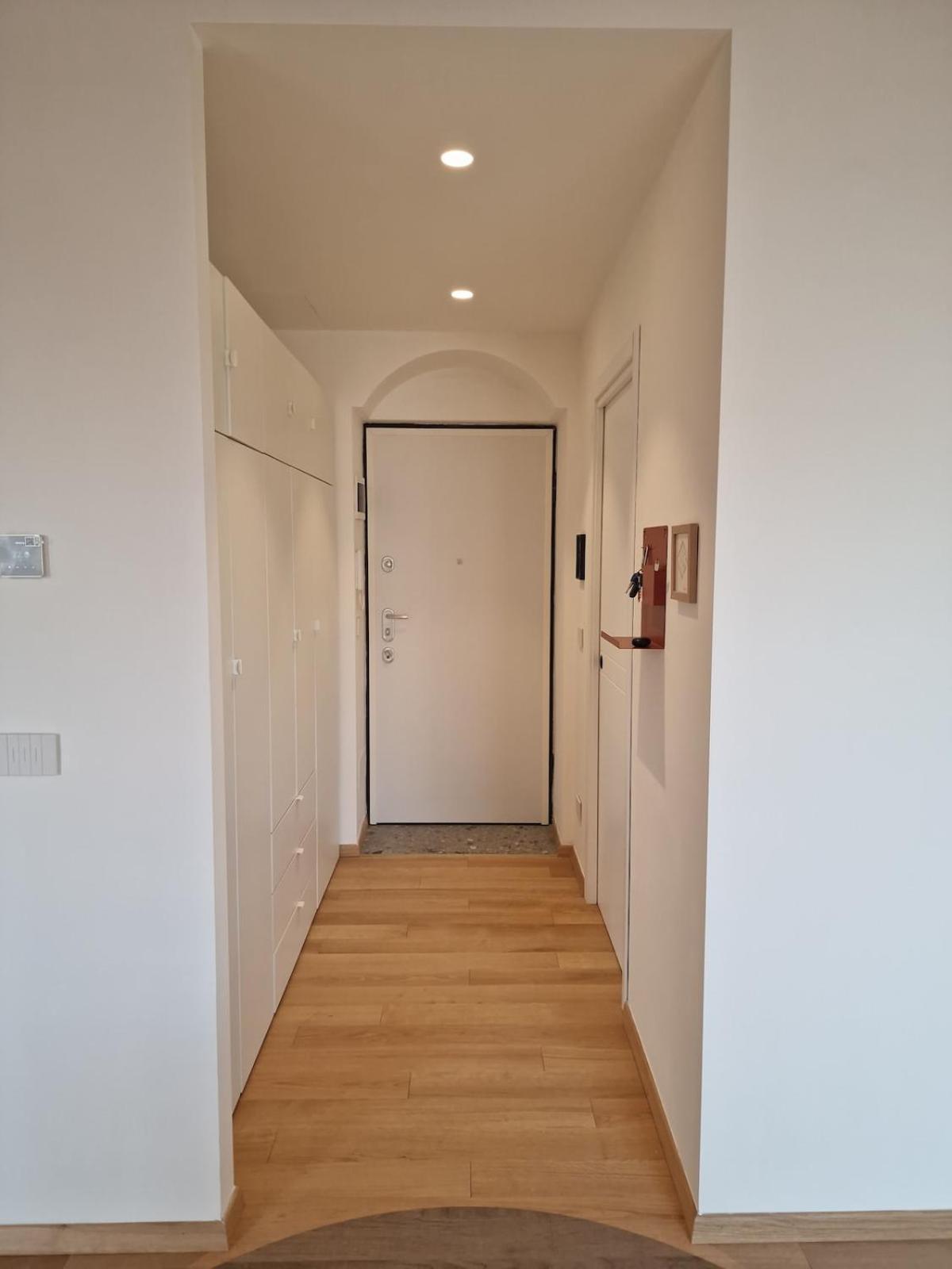 Camparino Apartment, 10 Min From The Duomo, *